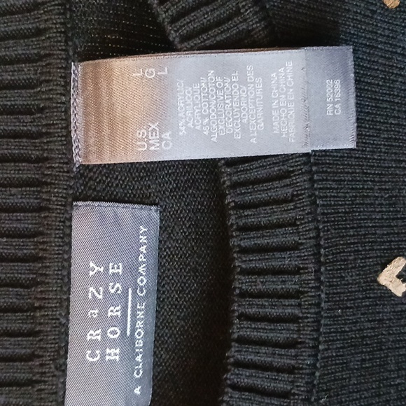 Men's Sweater - Picture 3 of 5